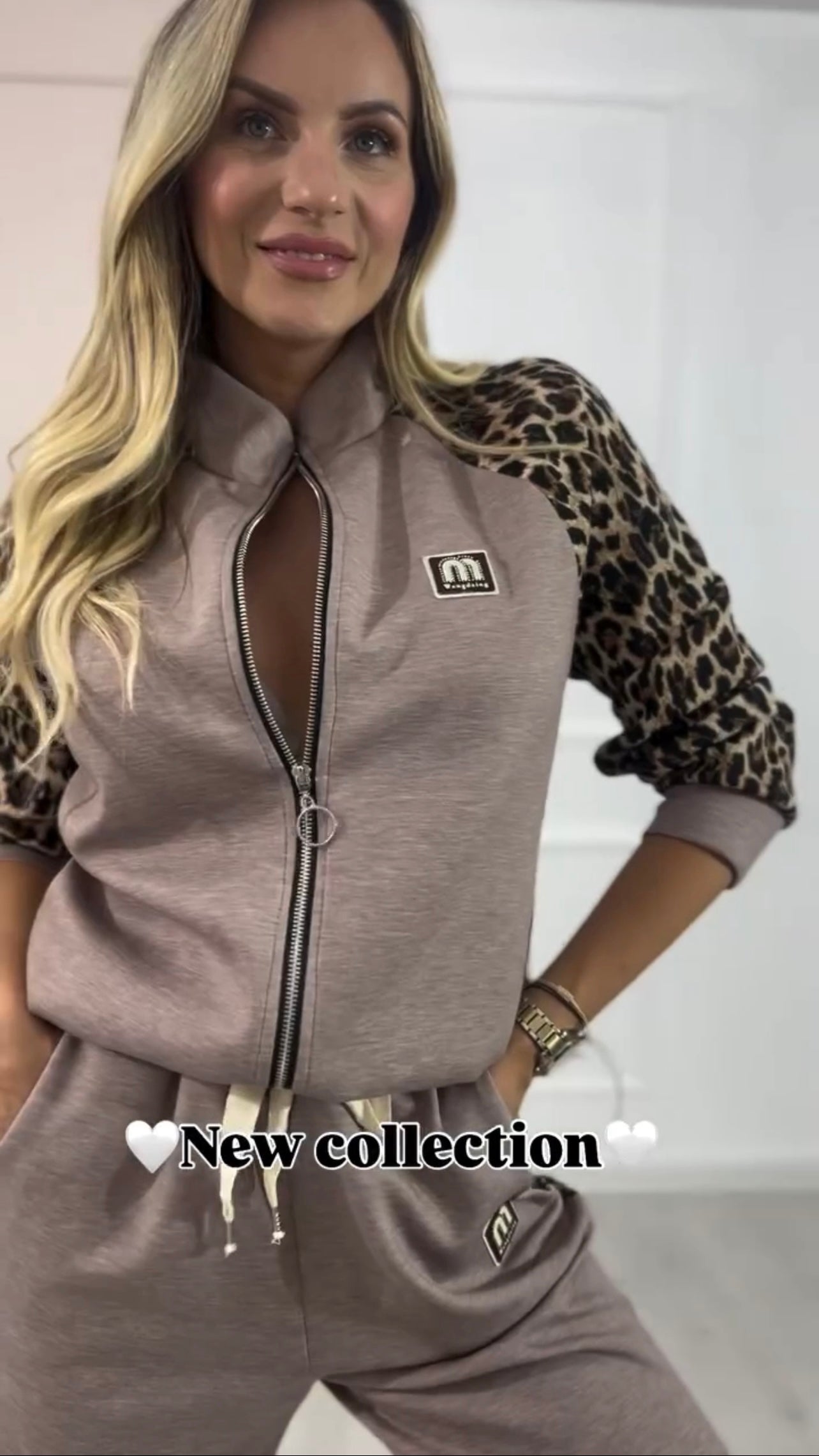 Compleu Aylin - eLiaShop.ro Magazin de haine online