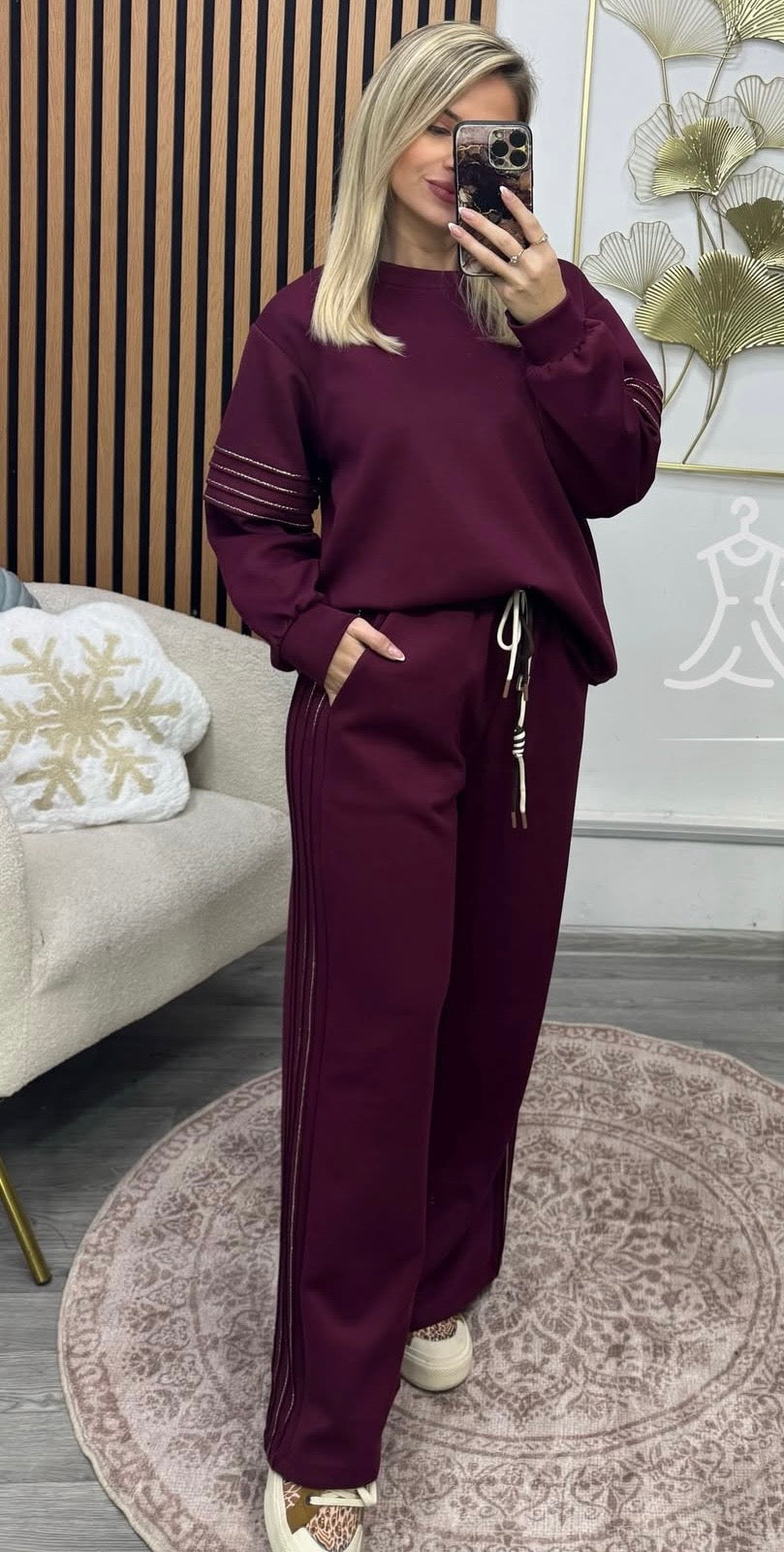 Compleu Alissa - eLiaShop.ro Magazin de haine online