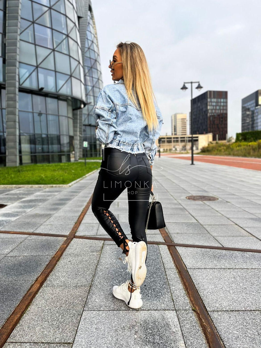 Jacheta Moly - eLiaShop.ro Magazin de haine online